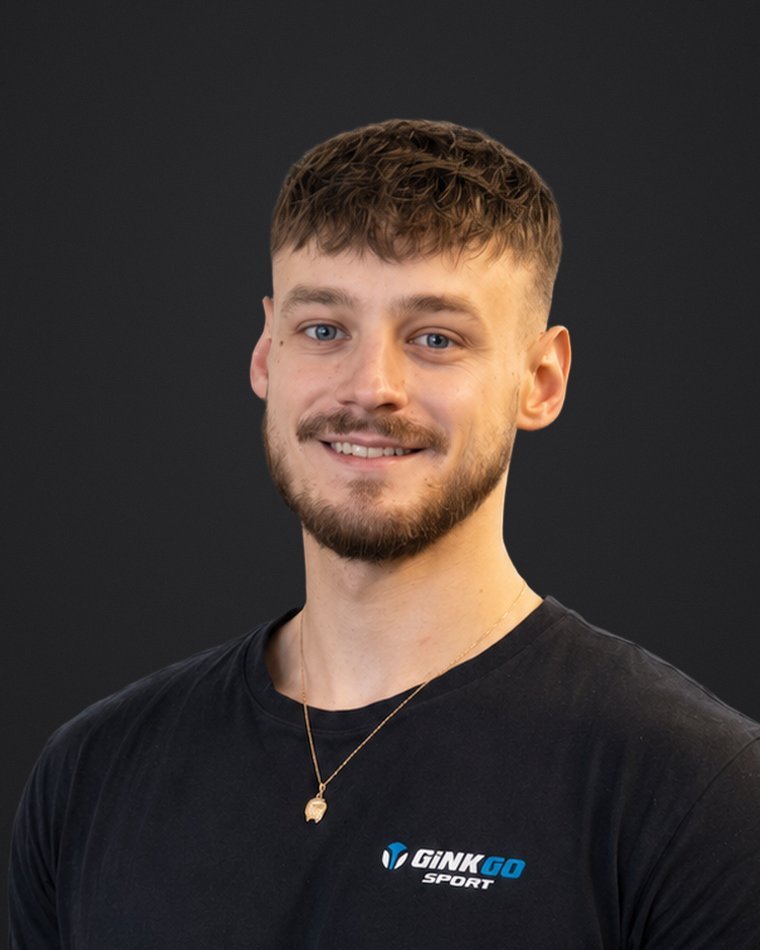 Alex, coach au studio de Lille.