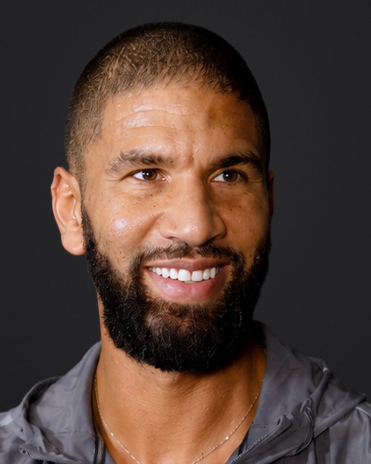 Samy, coach du futur studio de Nice.